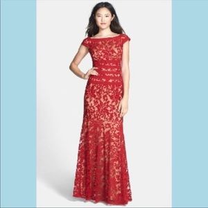 Tadashi Shoji Dress, NWT beautiful dress